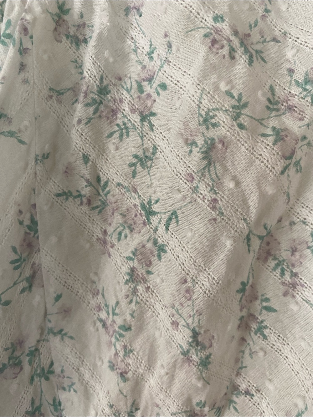 bohme White Floral Button-Front Puff Sleeve Blouse - Picture 8 of 8
